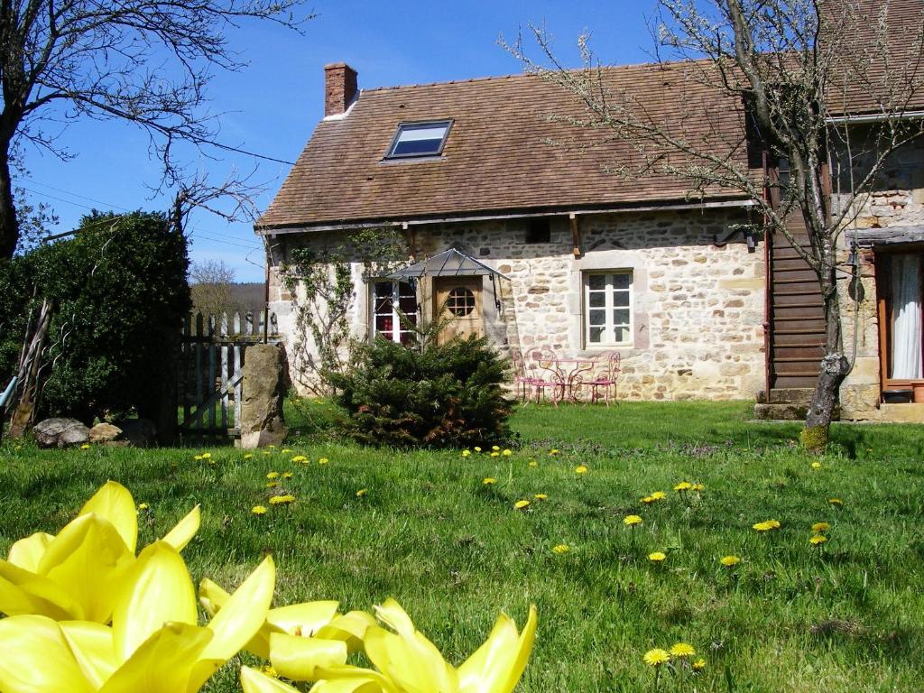 Le Trot'In Chair Bed and Breakfast Martigny-le-Comte Εξωτερικό φωτογραφία