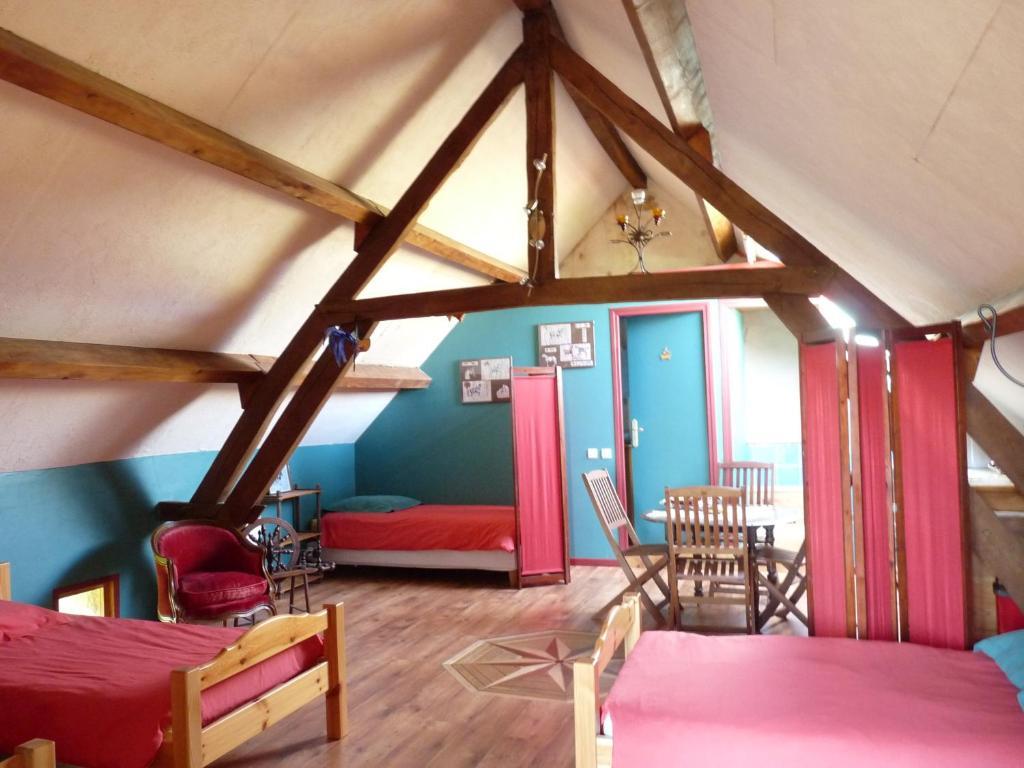 Le Trot'In Chair Bed and Breakfast Martigny-le-Comte Δωμάτιο φωτογραφία