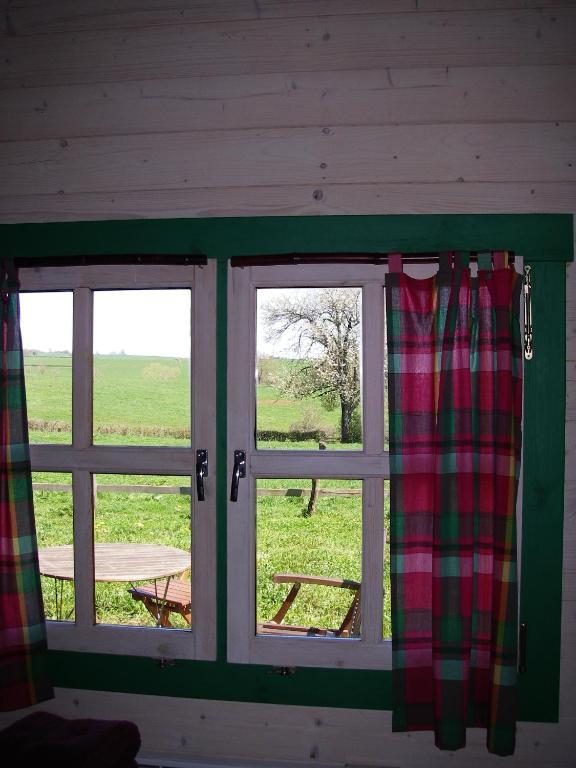 Le Trot'In Chair Bed and Breakfast Martigny-le-Comte Δωμάτιο φωτογραφία