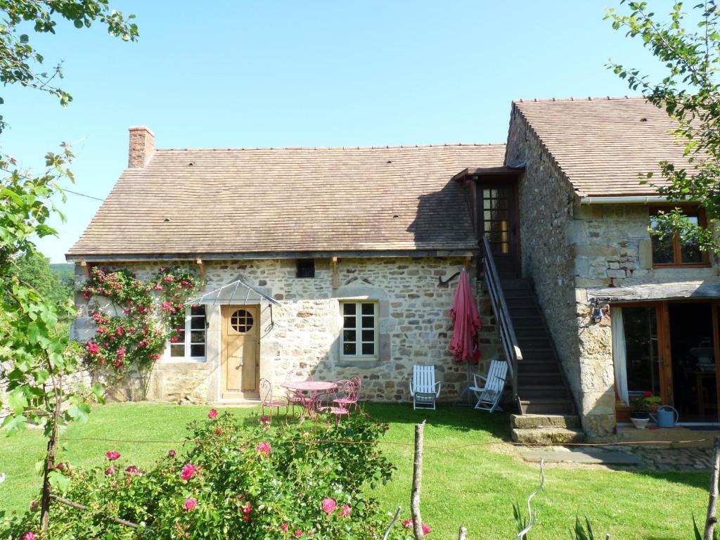 Le Trot'In Chair Bed and Breakfast Martigny-le-Comte Εξωτερικό φωτογραφία
